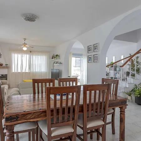 בית נופש Casa Jerez 14 En *