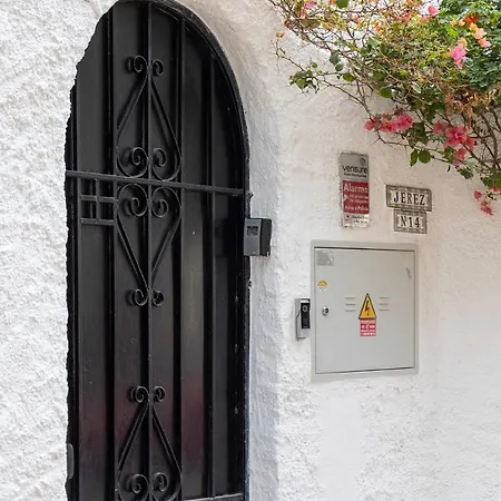 Casa Jerez 14 En Semesterbostad Nerja